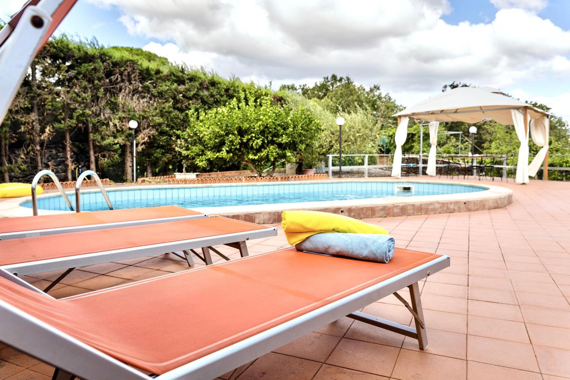 Villa Melany Casa Vacanza Piedimonte Etneo Extérieur photo
