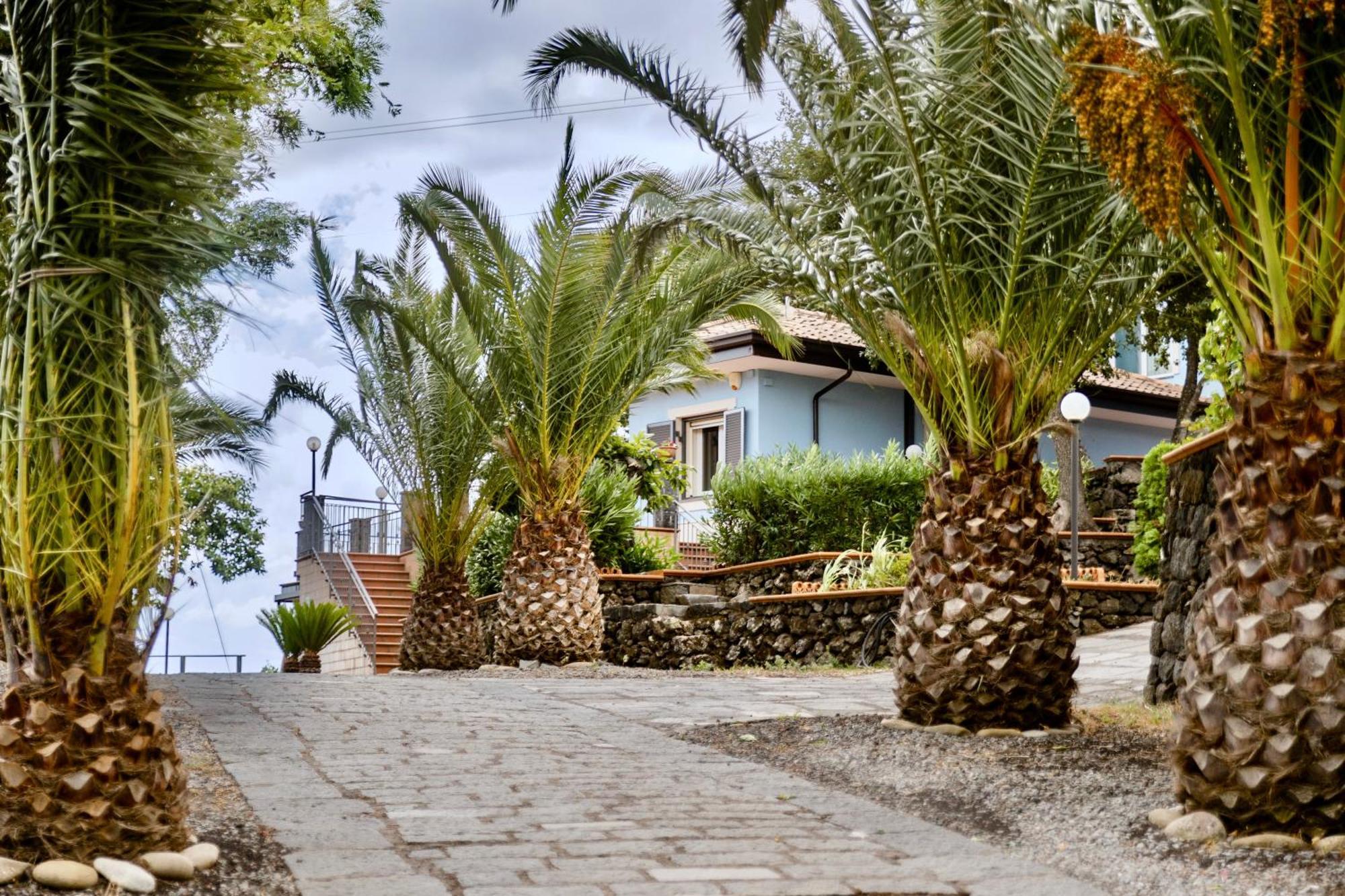 Villa Melany Casa Vacanza Piedimonte Etneo Extérieur photo