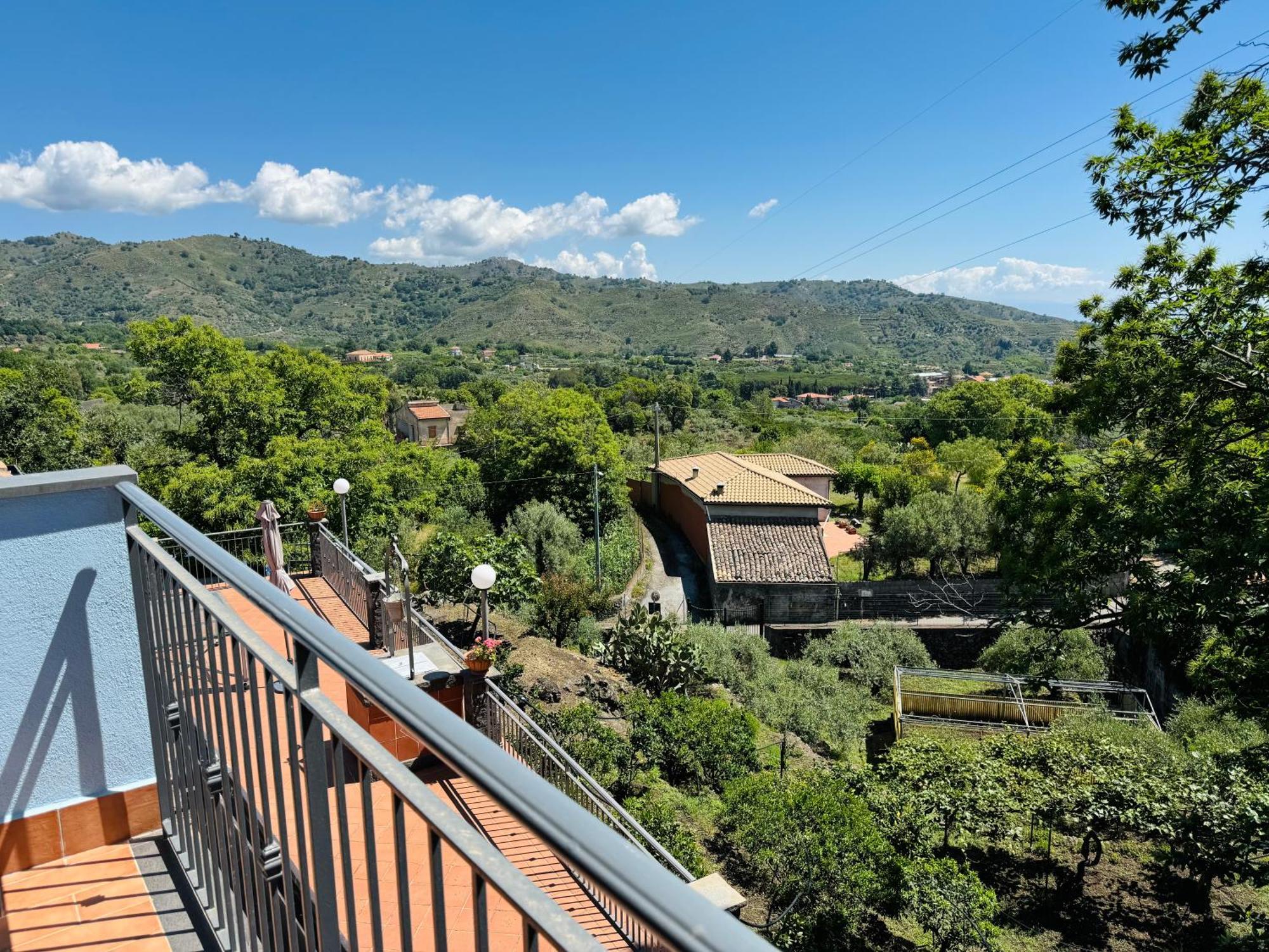 Villa Melany Casa Vacanza Piedimonte Etneo Extérieur photo
